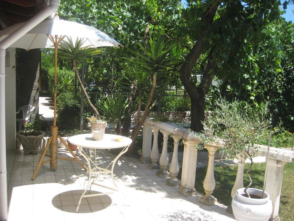 Villa Jasmin Studios Gouvia Phòng bức ảnh